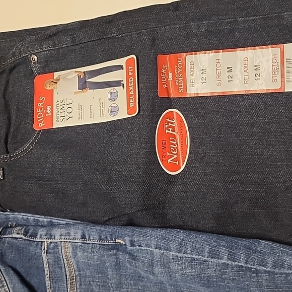 Womens Jeans - Picture 2 of 5